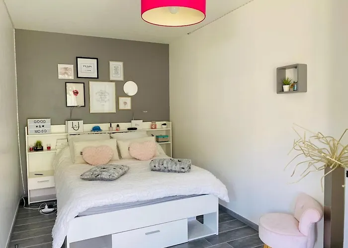 Belle Contemporaine 度假居 *
